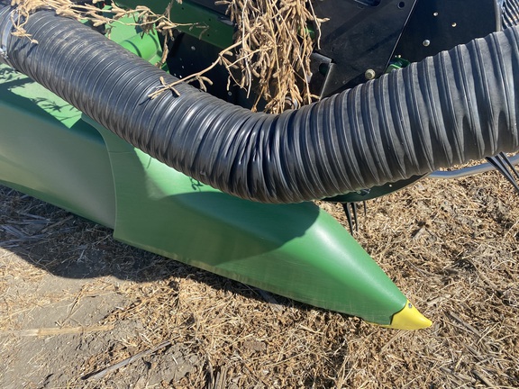 2023 John Deere RD40F Header Combine