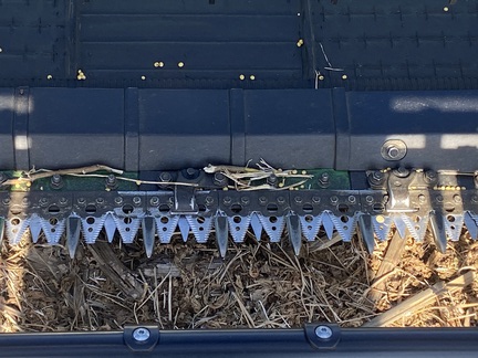 2023 John Deere RD40F Header Combine