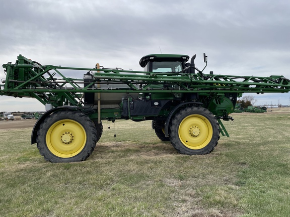 2017 John Deere R4038 Sprayer/High Clearance