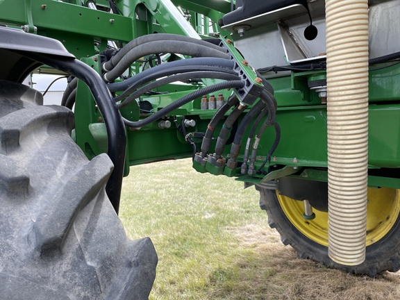 2017 John Deere R4038 Sprayer/High Clearance