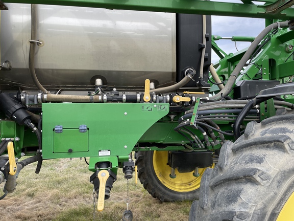 2017 John Deere R4038 Sprayer/High Clearance
