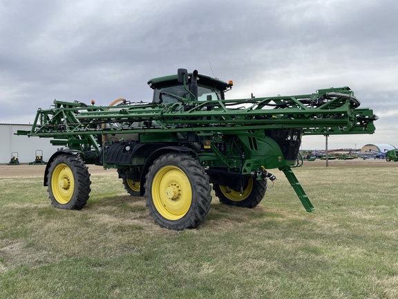 2017 John Deere R4038 Sprayer/High Clearance