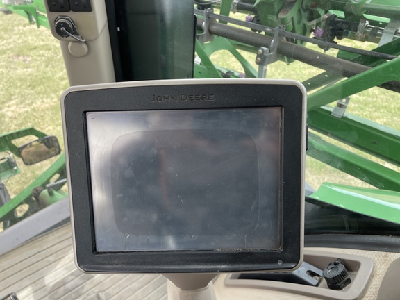 2017 John Deere R4038 Sprayer/High Clearance