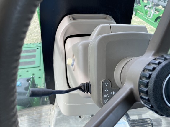 2017 John Deere R4038 Sprayer/High Clearance