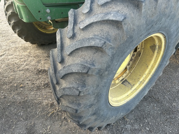 2011 John Deere 7530 Premium Tractor