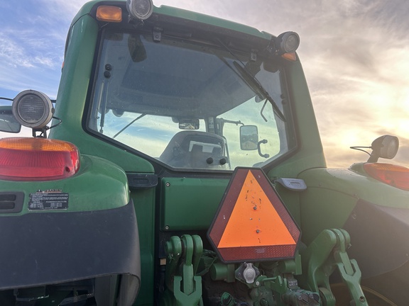 2011 John Deere 7530 Premium Tractor