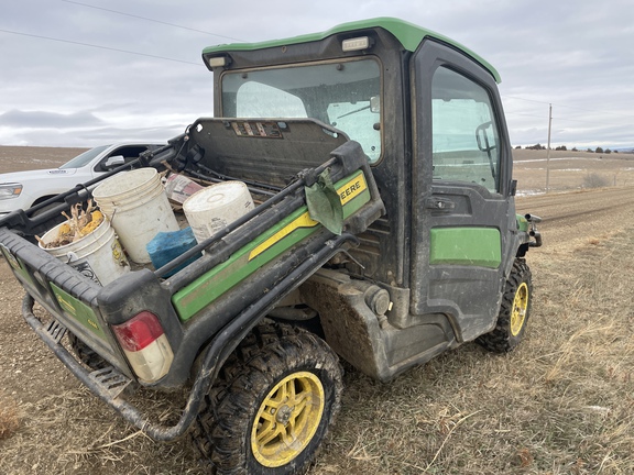 2022 John Deere XUV 835R ATV