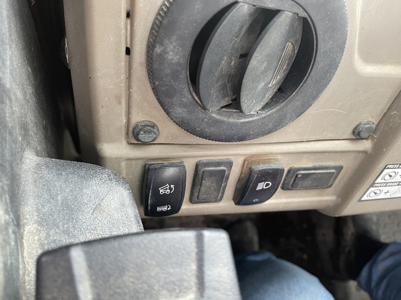 2022 John Deere XUV 835R ATV