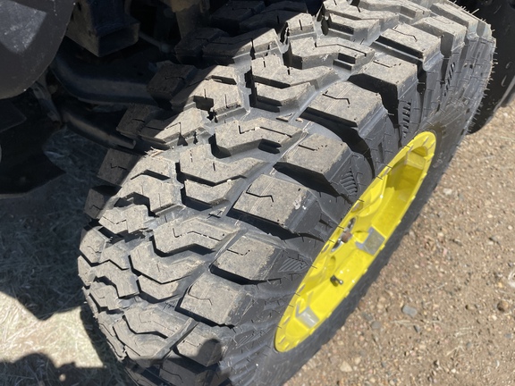 2022 John Deere XUV 835R ATV