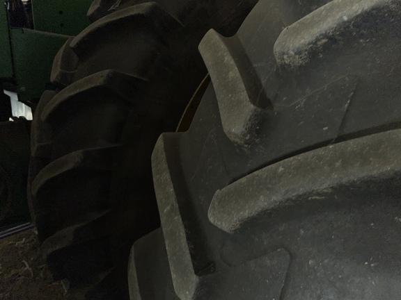 2013 John Deere 9410R Tractor 4WD