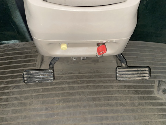 2013 John Deere 9410R Tractor 4WD