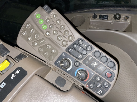 2013 John Deere 9410R Tractor 4WD