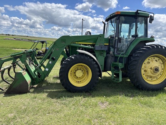 1998 John Deere 7610 Tractor