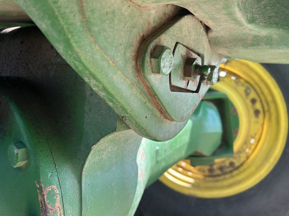 1998 John Deere 7610 Tractor