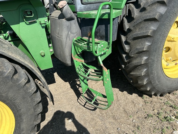 1998 John Deere 7610 Tractor