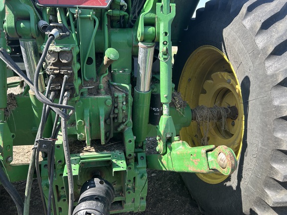 1998 John Deere 7610 Tractor