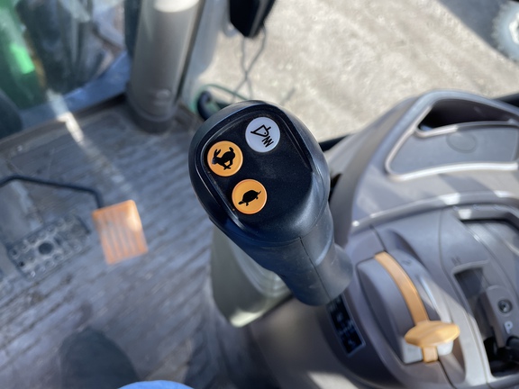 2020 John Deere 6130R Tractor