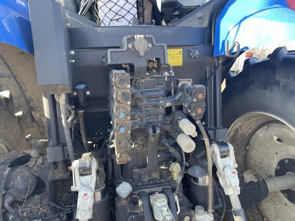 2022 New Holland T6.175 CVT Tractor