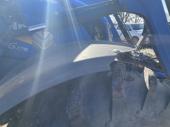 2022 New Holland T6.175 CVT Tractor