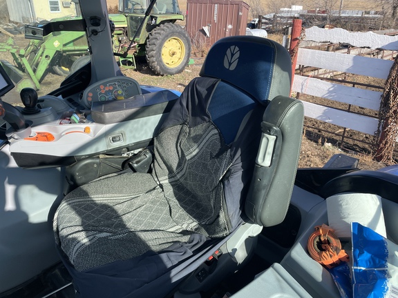 2022 New Holland T6.175 CVT Tractor