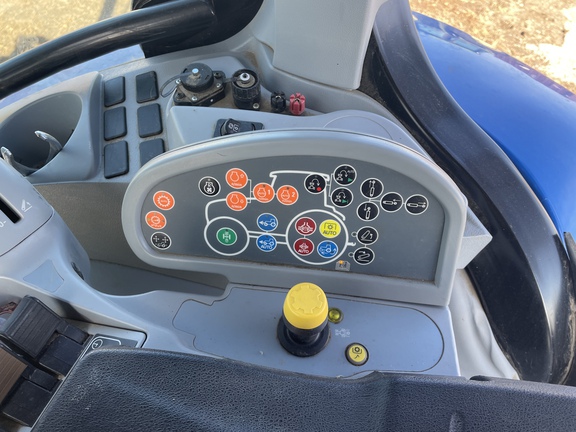 2022 New Holland T6.175 CVT Tractor