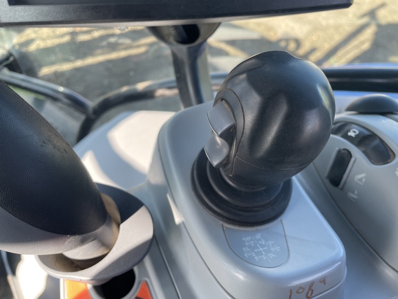 2022 New Holland T6.175 CVT Tractor