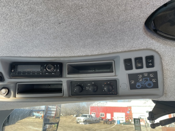 2022 New Holland T6.175 CVT Tractor