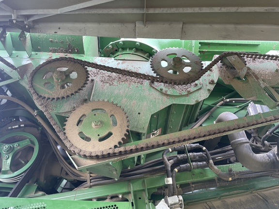 2024 John Deere S780 Combine