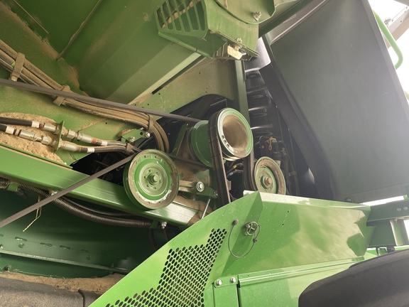 2024 John Deere S780 Combine
