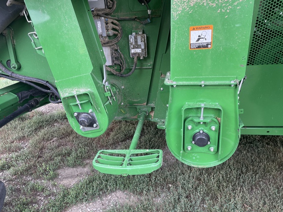 2024 John Deere S780 Combine