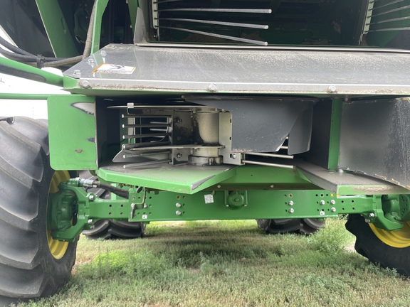 2024 John Deere S780 Combine