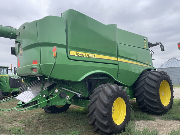 2024 John Deere S780 Combine