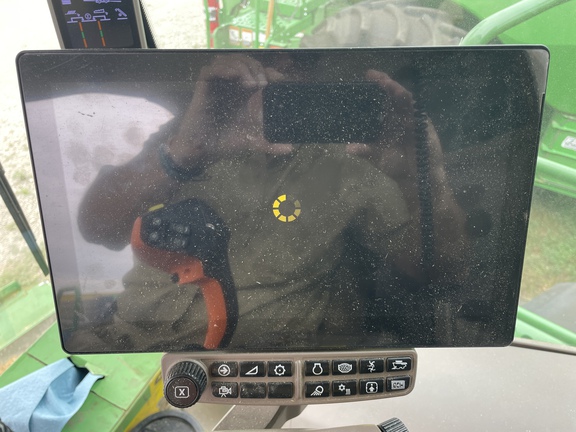 2024 John Deere S780 Combine