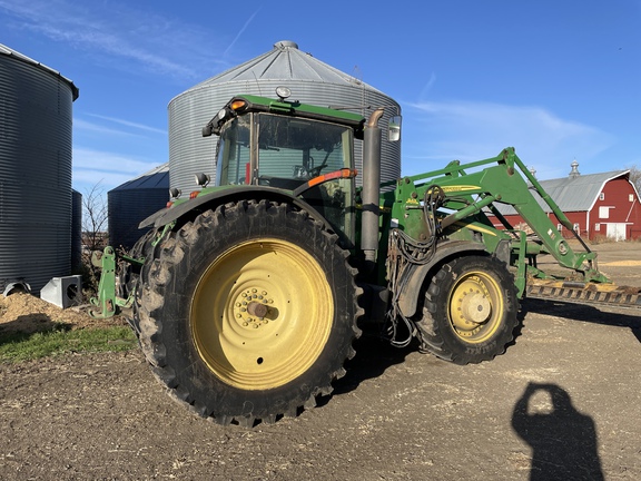 2009 John Deere 8130 Tractor