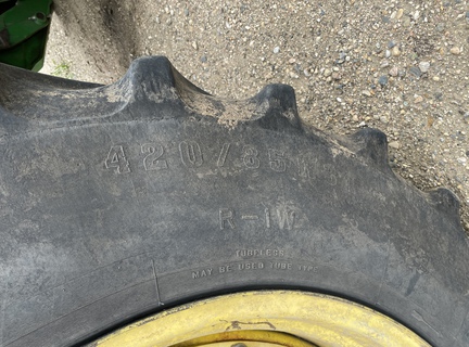 2009 John Deere 8130 Tractor