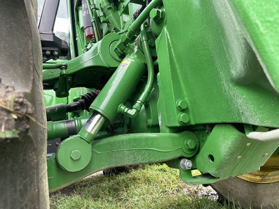 2023 John Deere 8R 410 Tractor