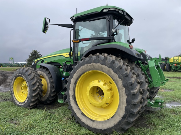 2023 John Deere 8R 410 Tractor