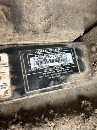 2024 John Deere XUV 835M ATV