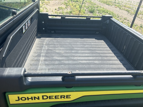 2024 John Deere XUV 835M ATV