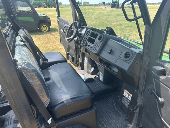 2024 John Deere XUV 835M ATV