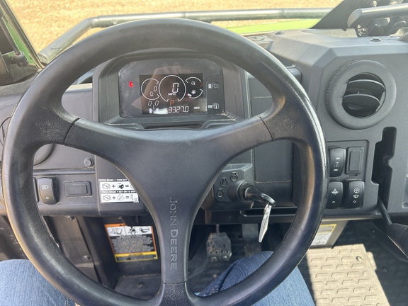 2024 John Deere XUV 835M ATV