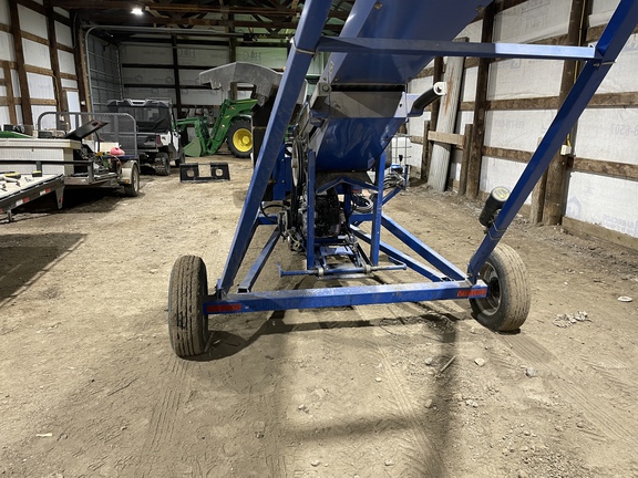2019 Brandt 1547LP+ Grain Auger
