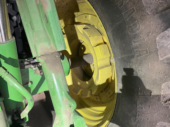 2019 John Deere 6195R Tractor