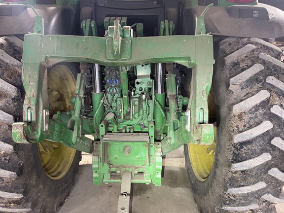 2019 John Deere 6195R Tractor