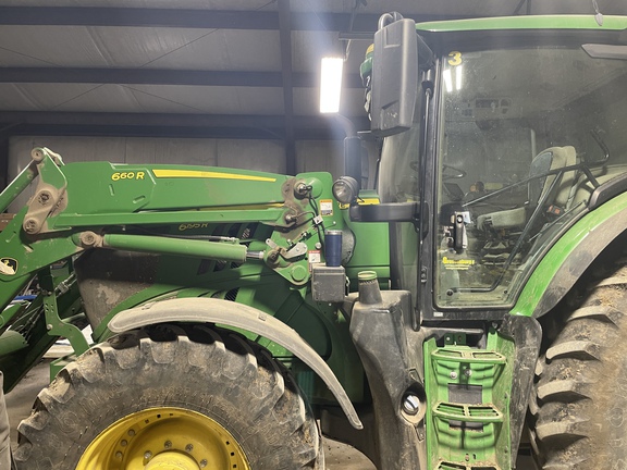2019 John Deere 6195R Tractor