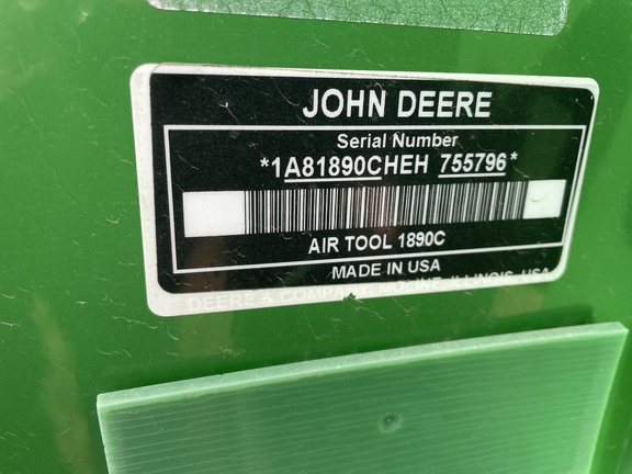 2014 John Deere 1890 Air Seeder
