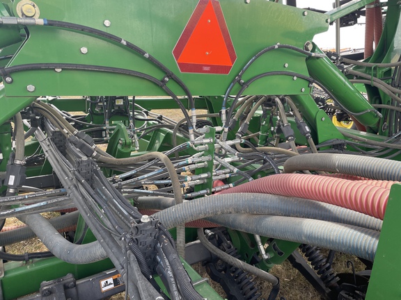 2014 John Deere 1890 Air Seeder