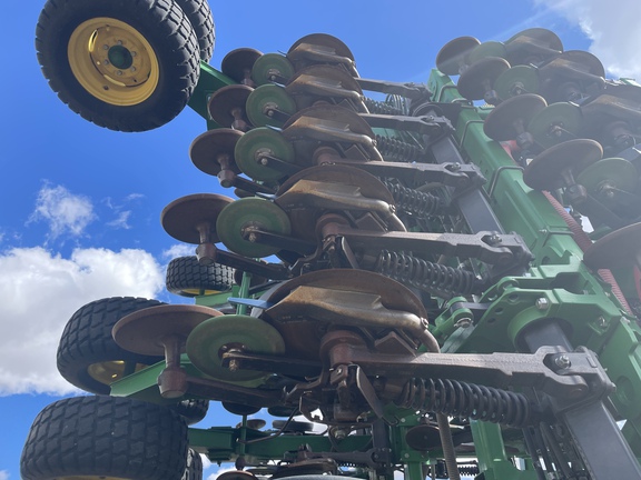 2014 John Deere 1890 Air Seeder