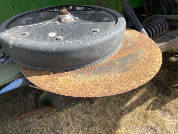 2014 John Deere 1890 Air Seeder