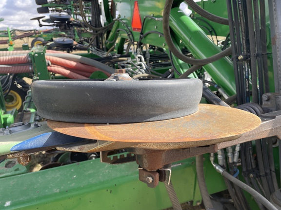 2014 John Deere 1890 Air Seeder